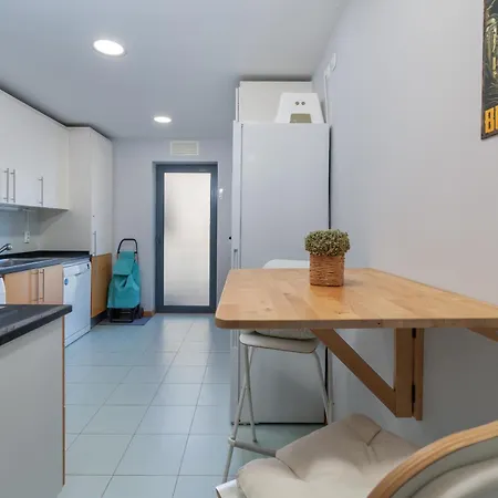 Privilege Ida With Rooftop Pool, Village Marina -